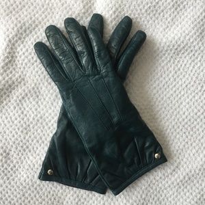 Coach leather and cashmere gloves like new!